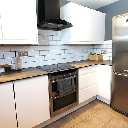 Large New-York Style Penthouse Apartment In Leeds City Centre With Contactless Check In Esterno foto